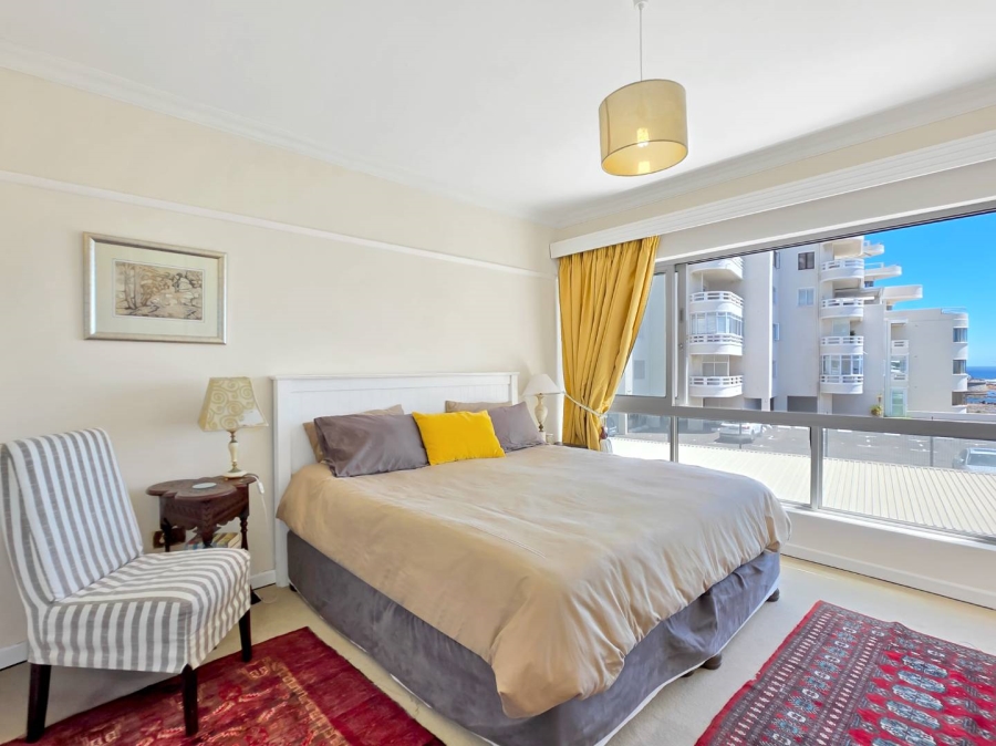 To Let 2 Bedroom Property for Rent in Sea Point Western Cape